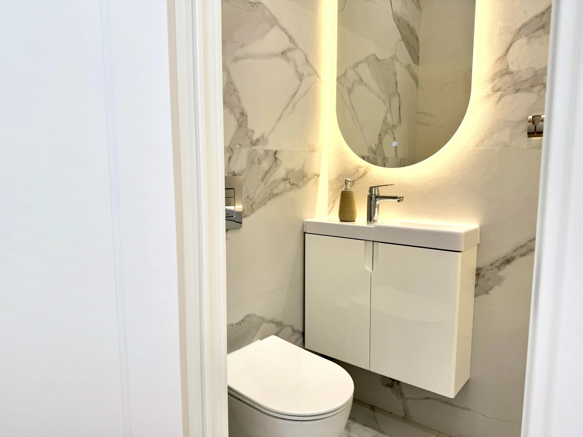 Квартира Роскошная с Дизайнерским Люкс Решением и Видом на Реку и Москва-Сити