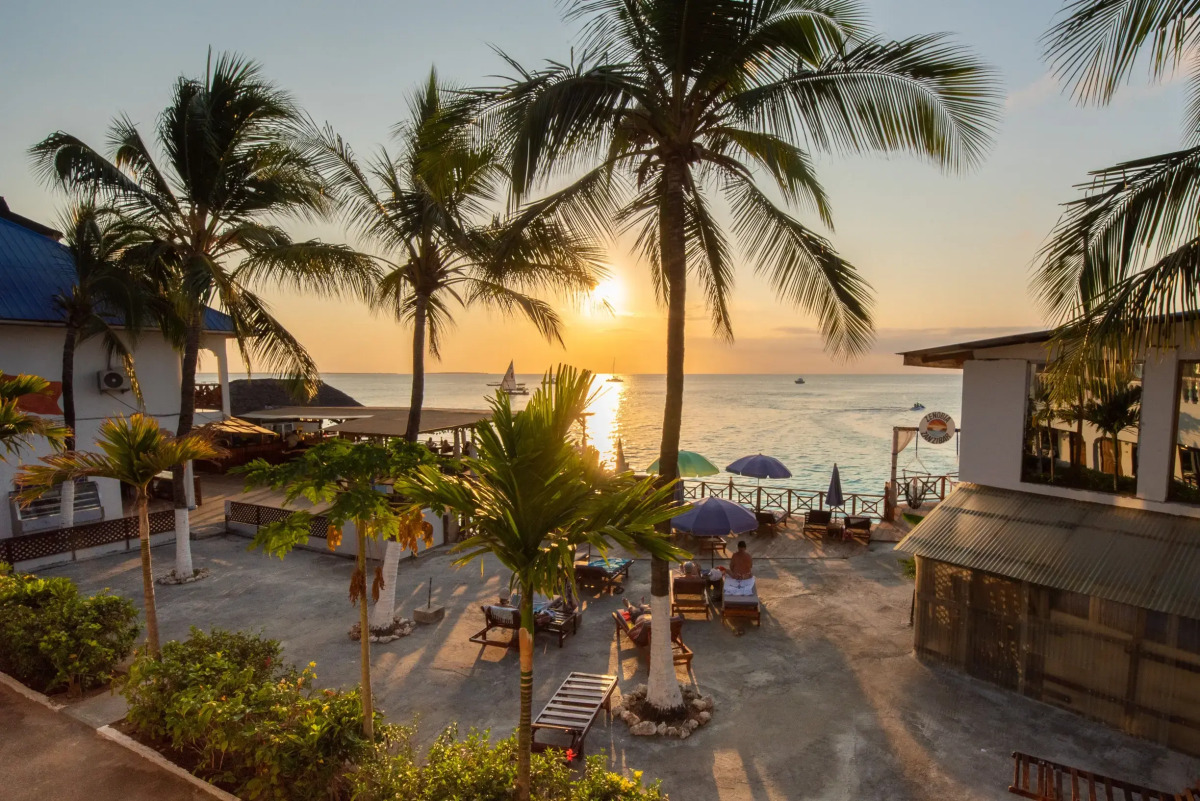 Отель Zenobia Beach Resort