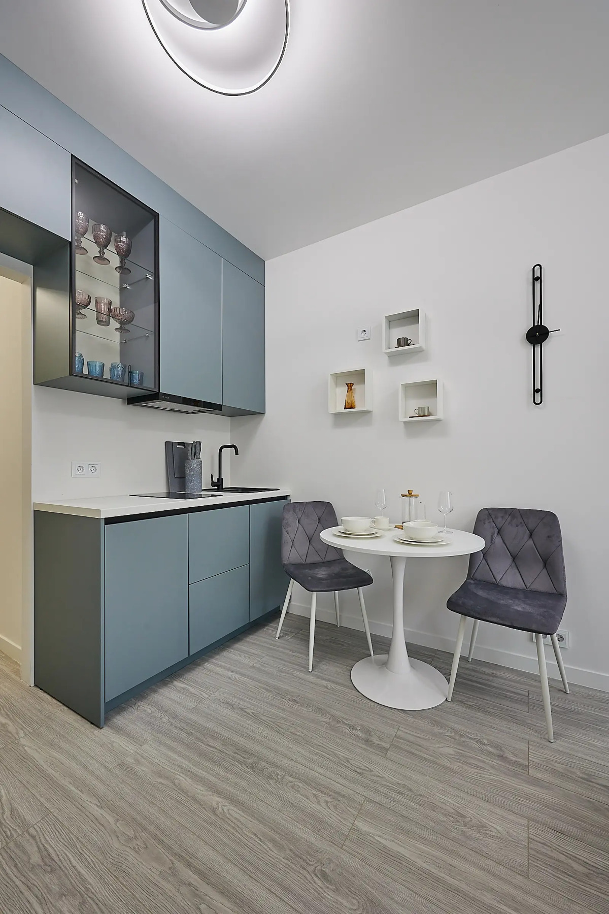 Апартаменты в комплексе с бассейном набегу Финского залива