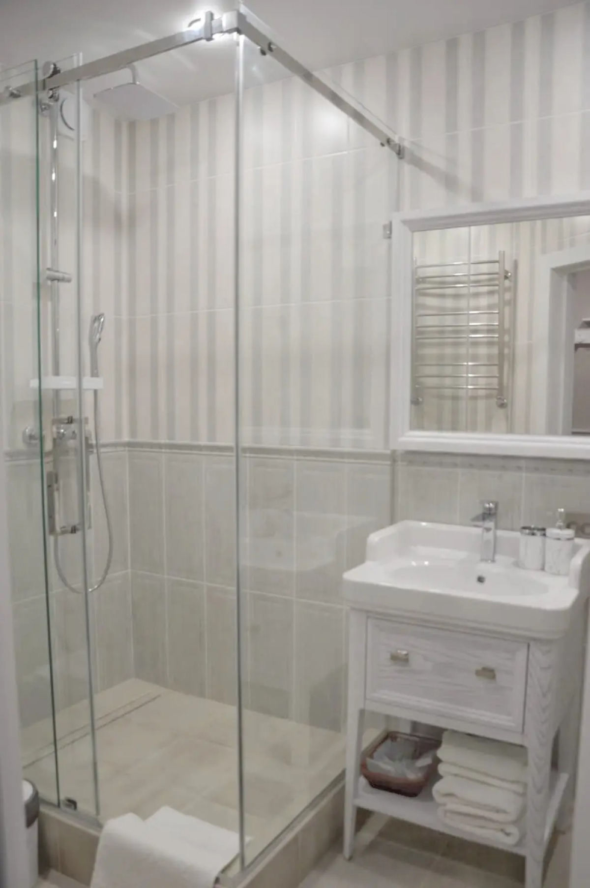 Квартира у озера