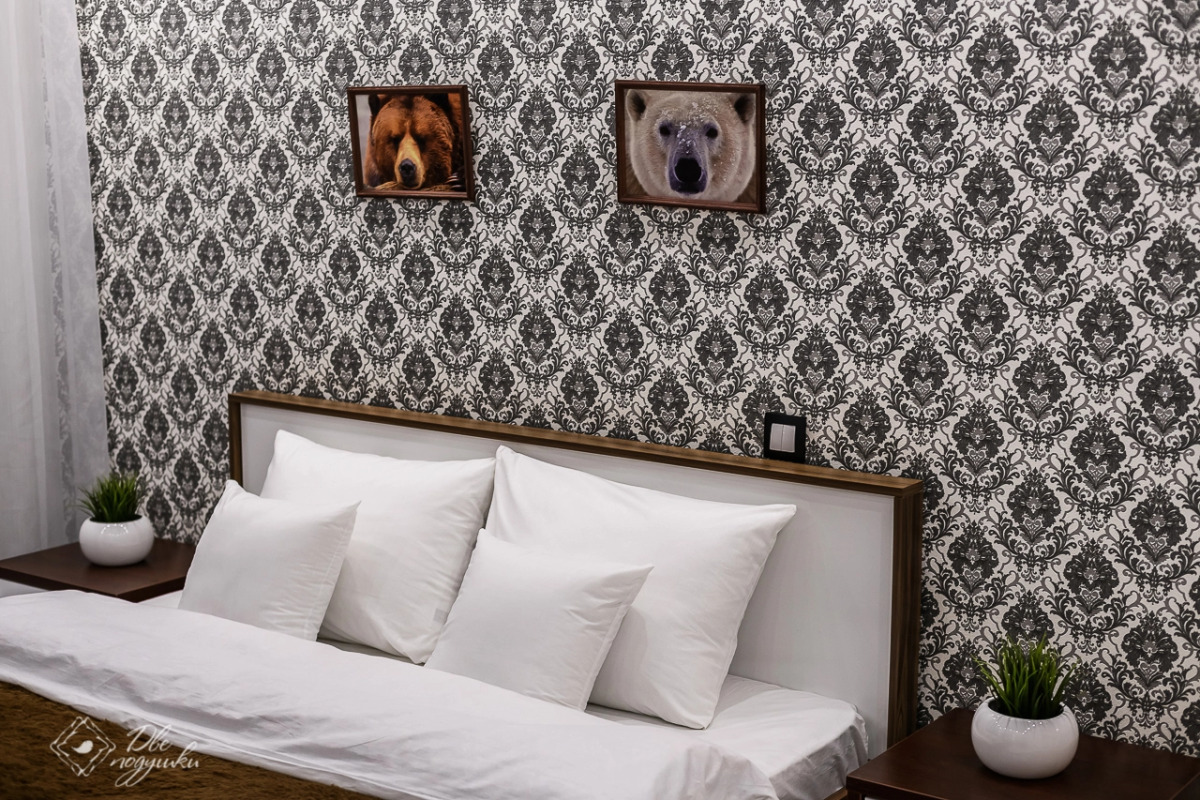 Апартаменты Однокомнатные на Дуки, 11 этаж, Мишки