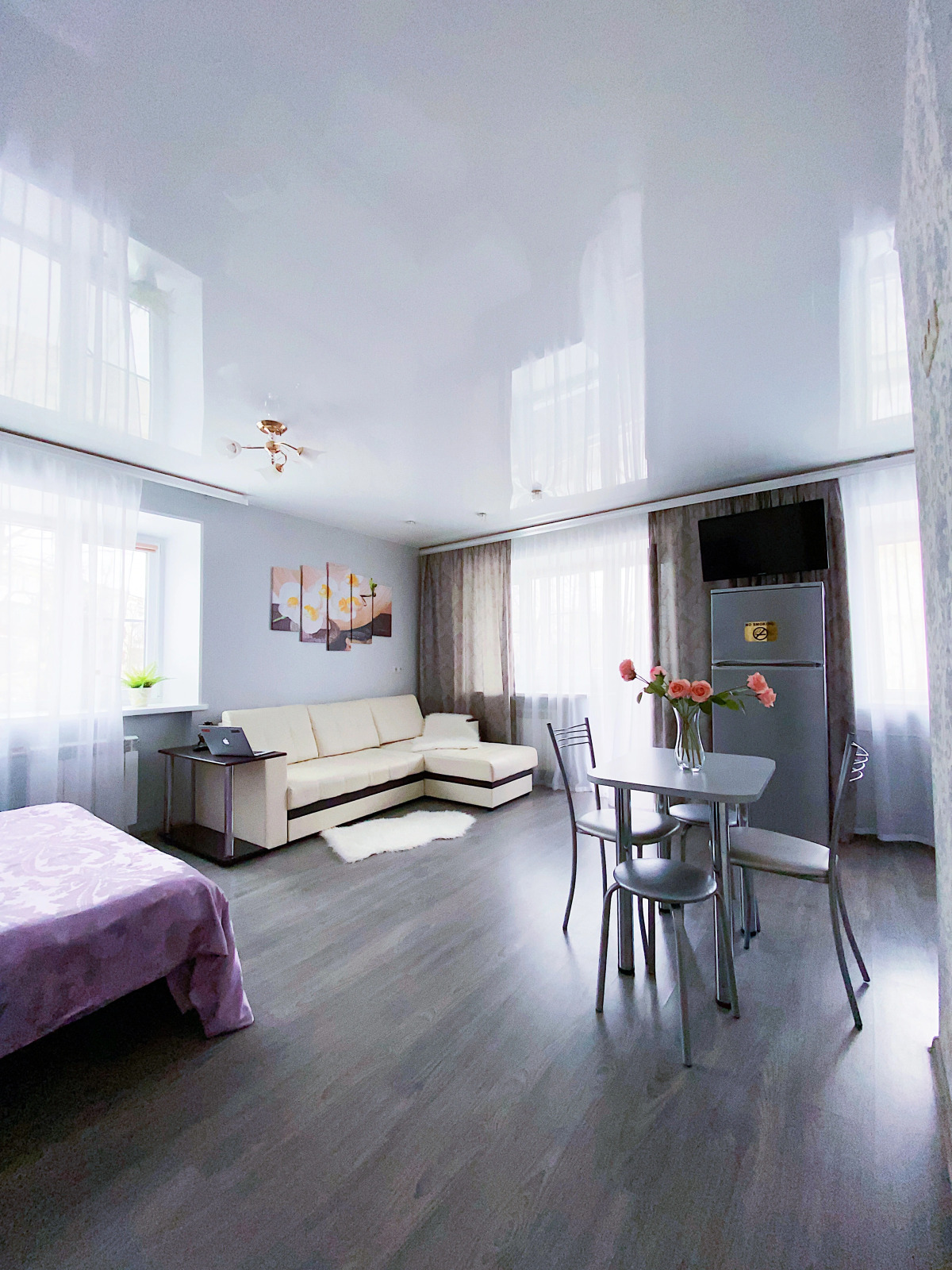 Апартаменты на улице Грибоедова 1