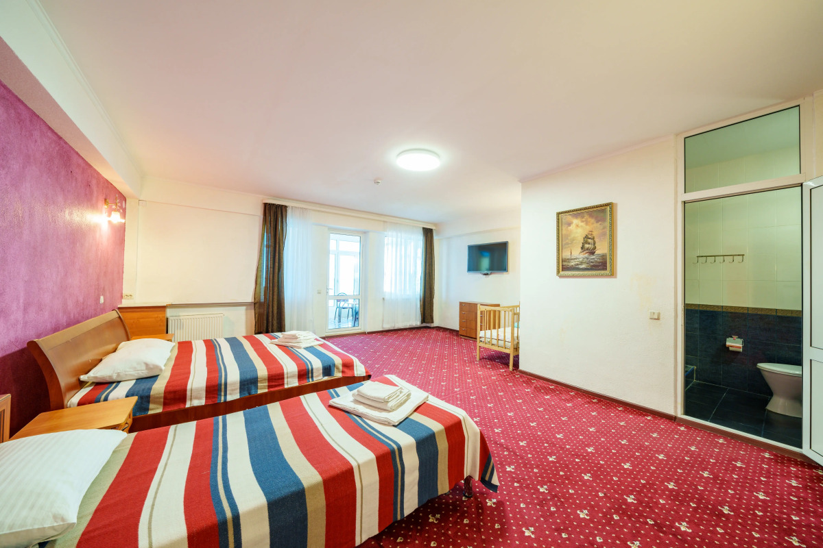 Отель Золотые Пески