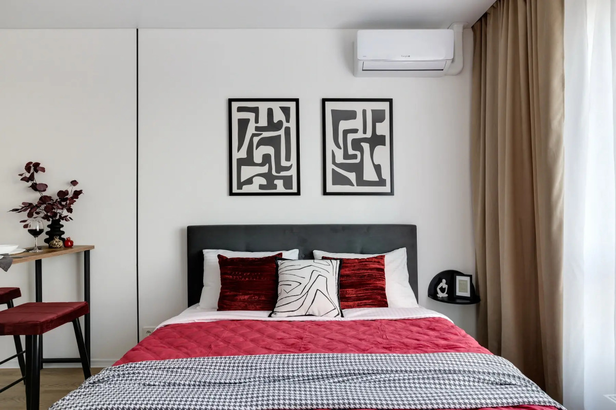 Апартаменты RED на Михайлова 30А к 2