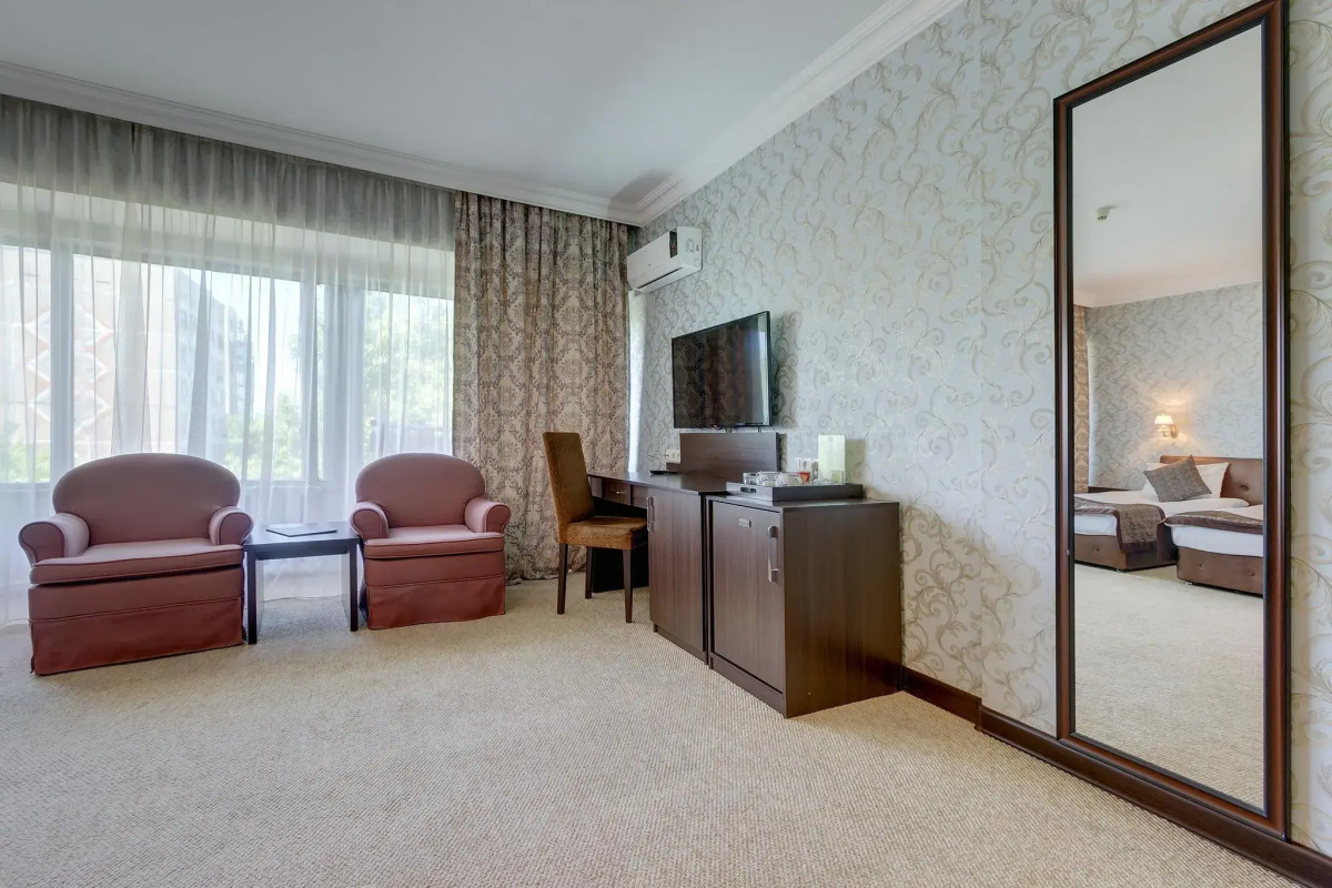 Отель Премьер Алатау