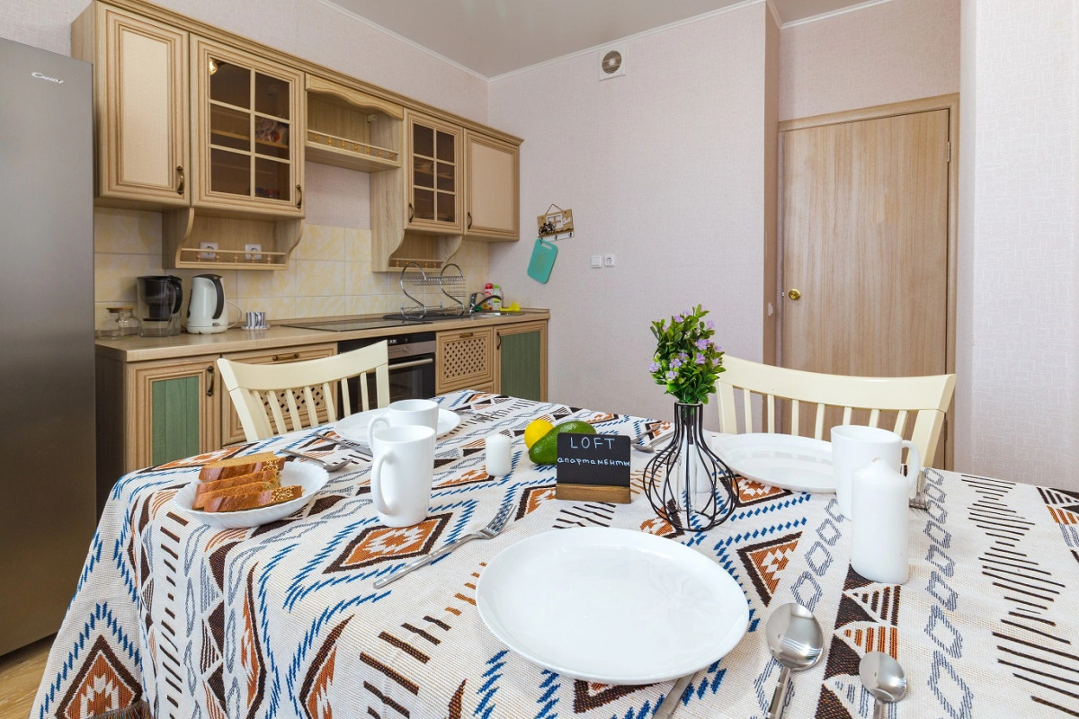 Апартаменты однокомнатные на Республике 67