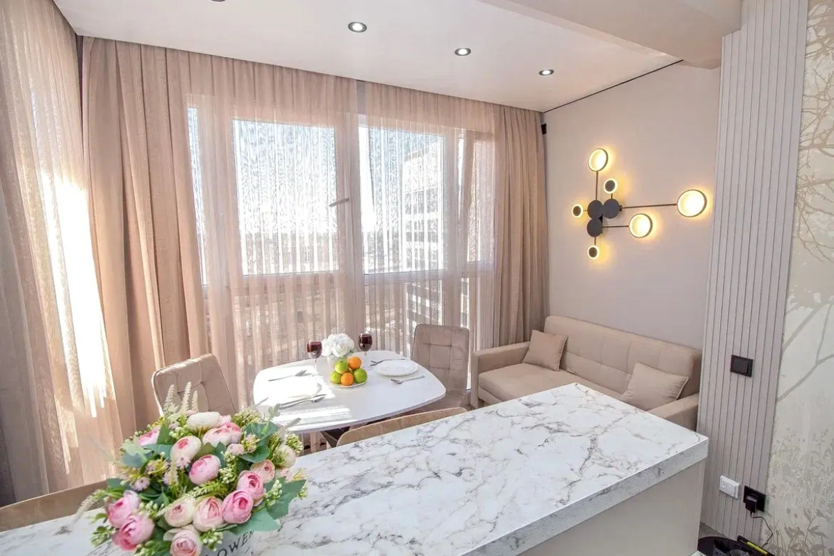 Апартаменты FSF Дизайнерские Четыре Сезона (Business)