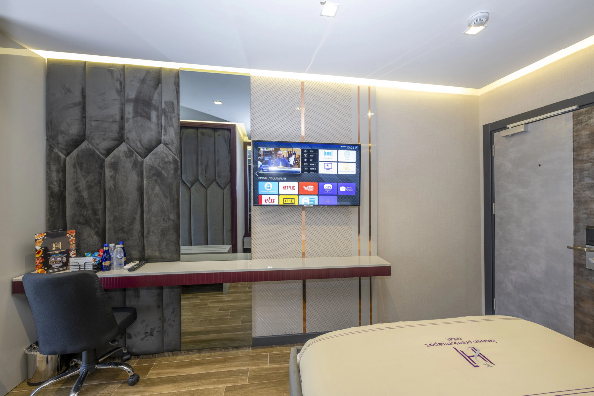 Отель Heaven Premium Airport