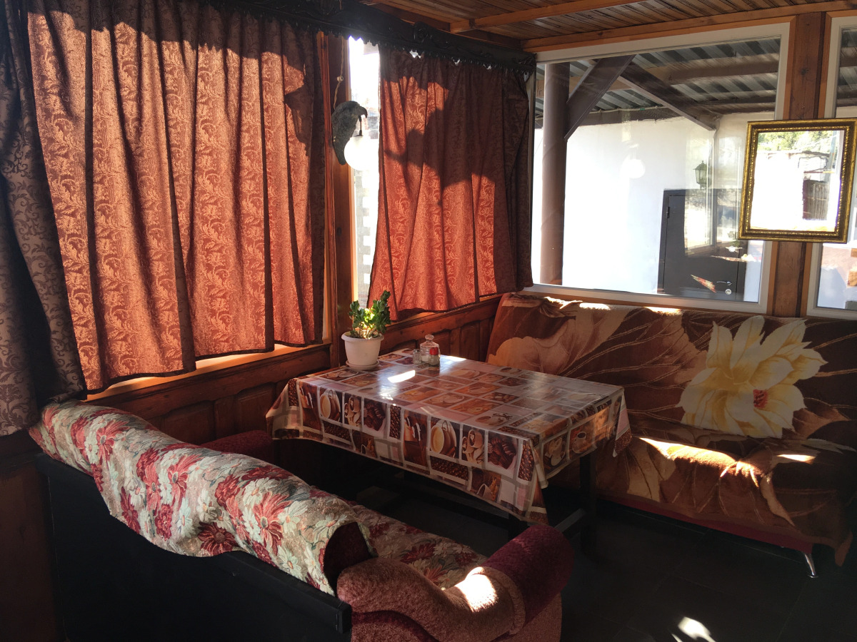 Belyij Dom Na Trasse M4 Don Hotel	