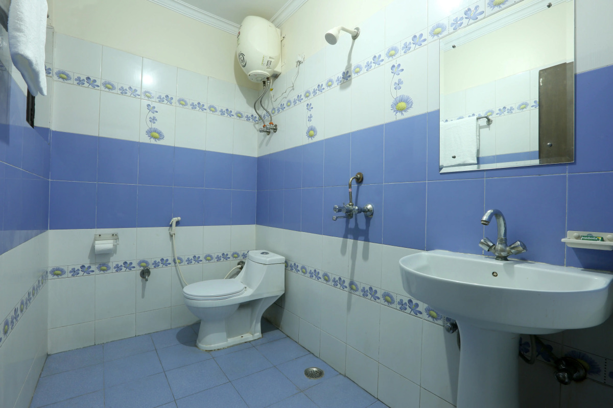 Отель Airport Mayank Residency