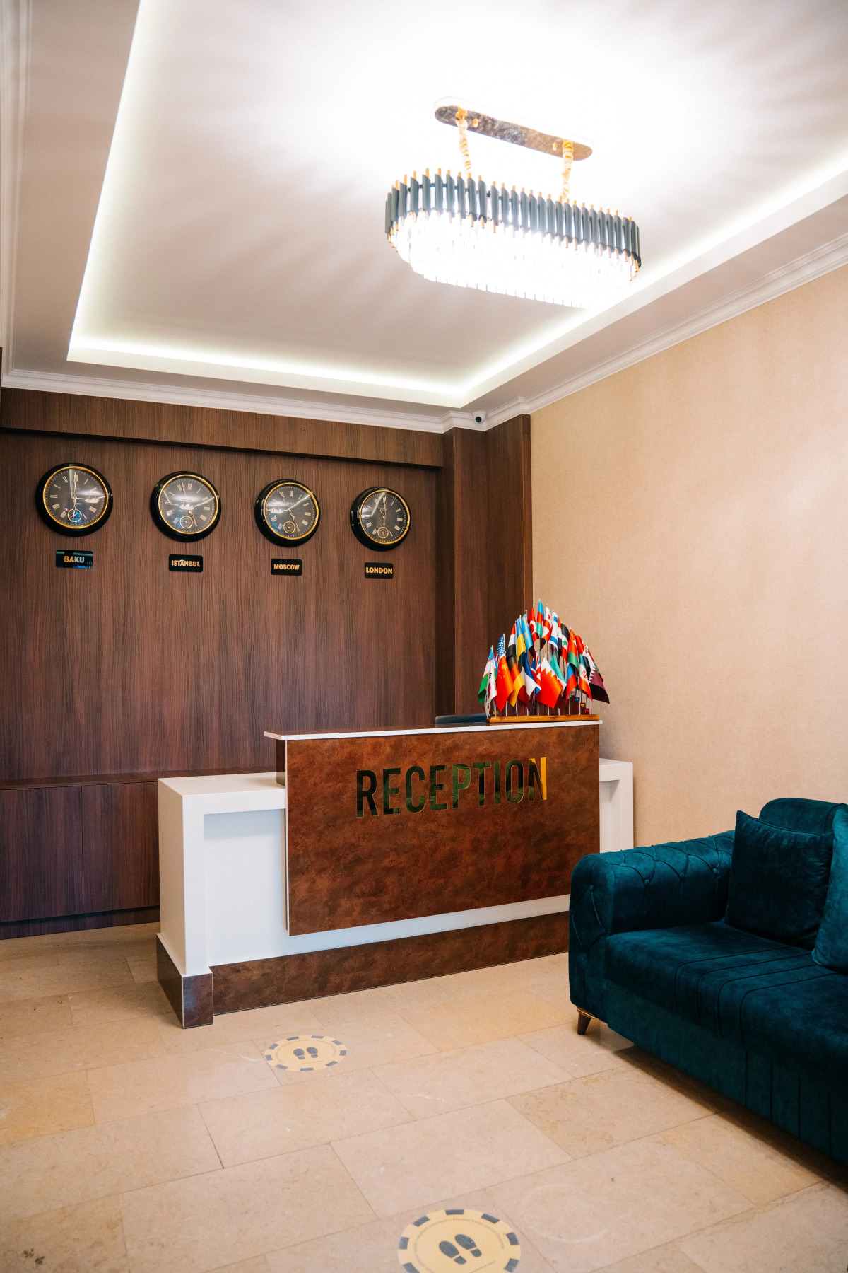 Отель The Clocktower