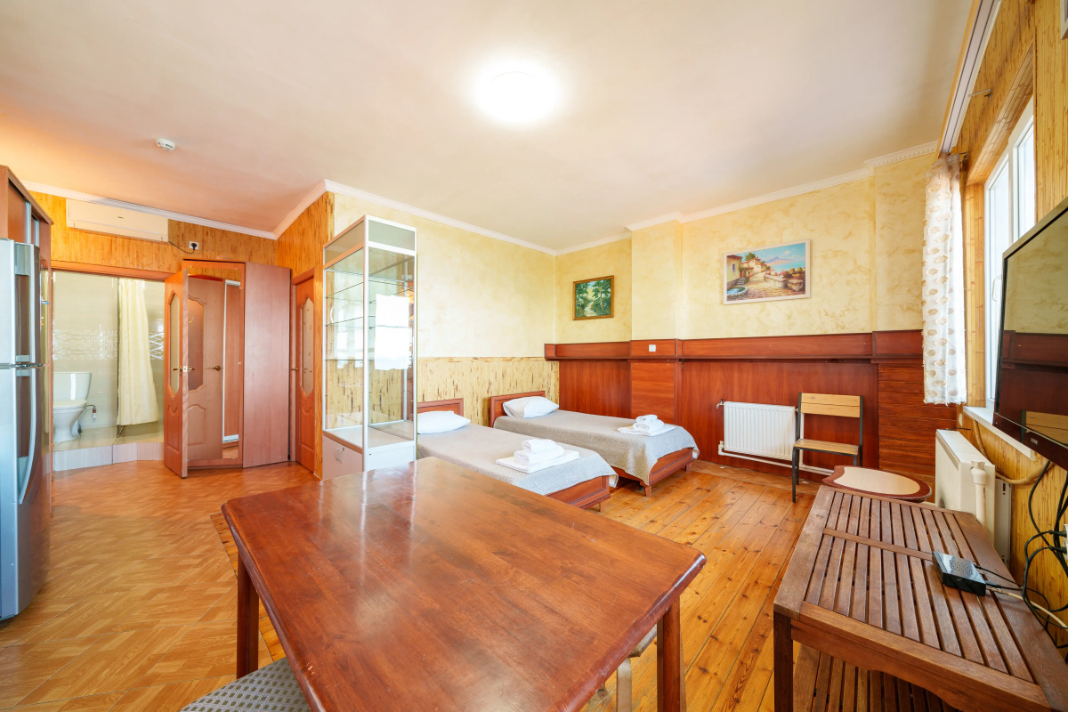 Отель Золотые Пески