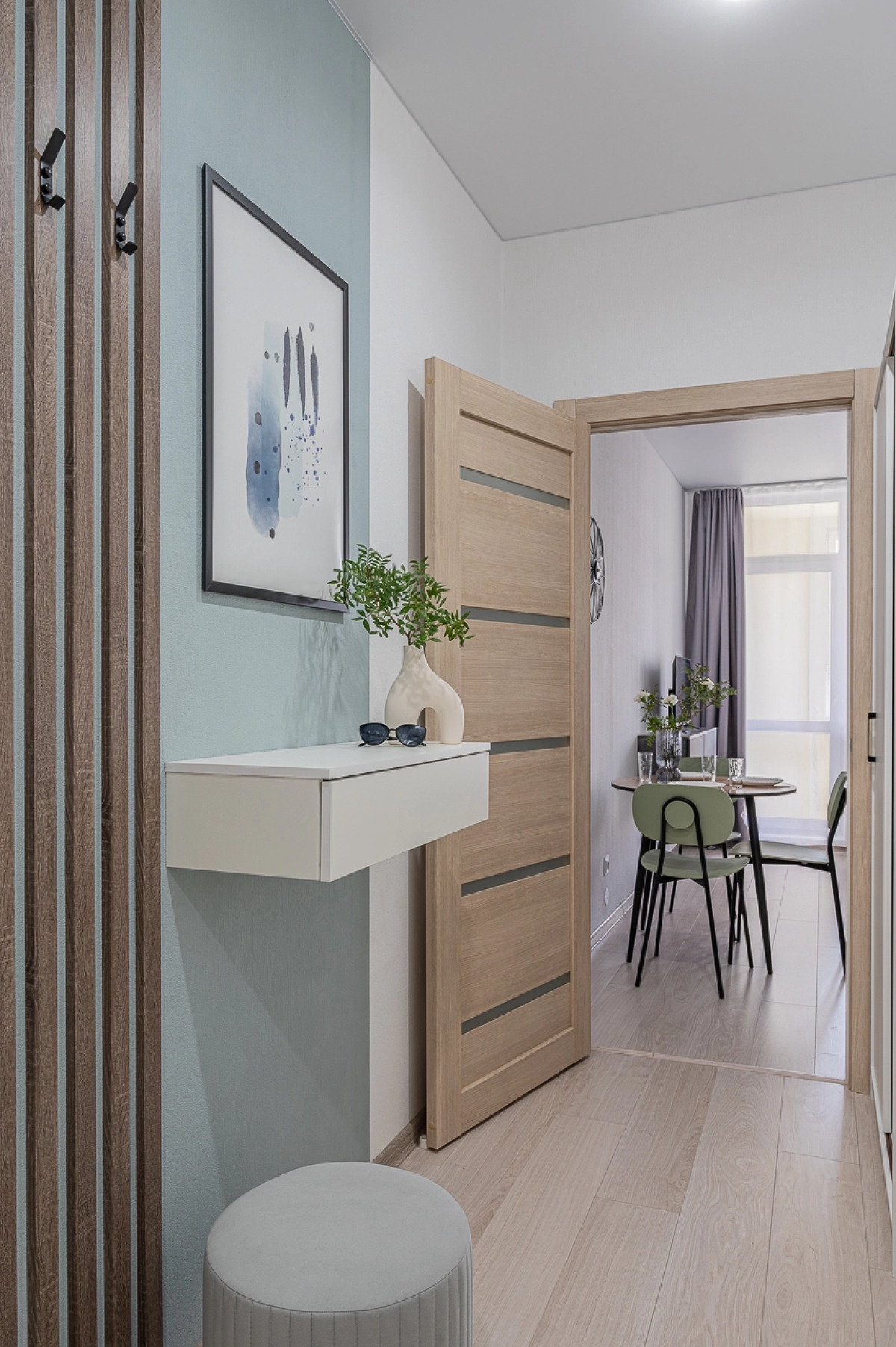 Квартира-студия на 22 этаже