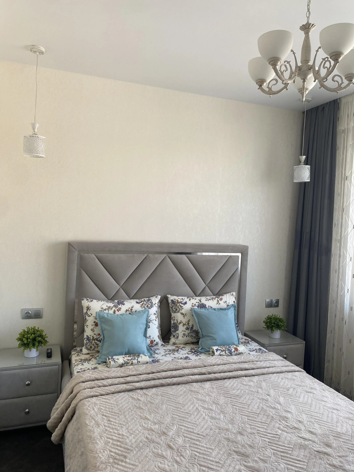 Апартаменты с Видом на Горы в Жк Изумрудный Город