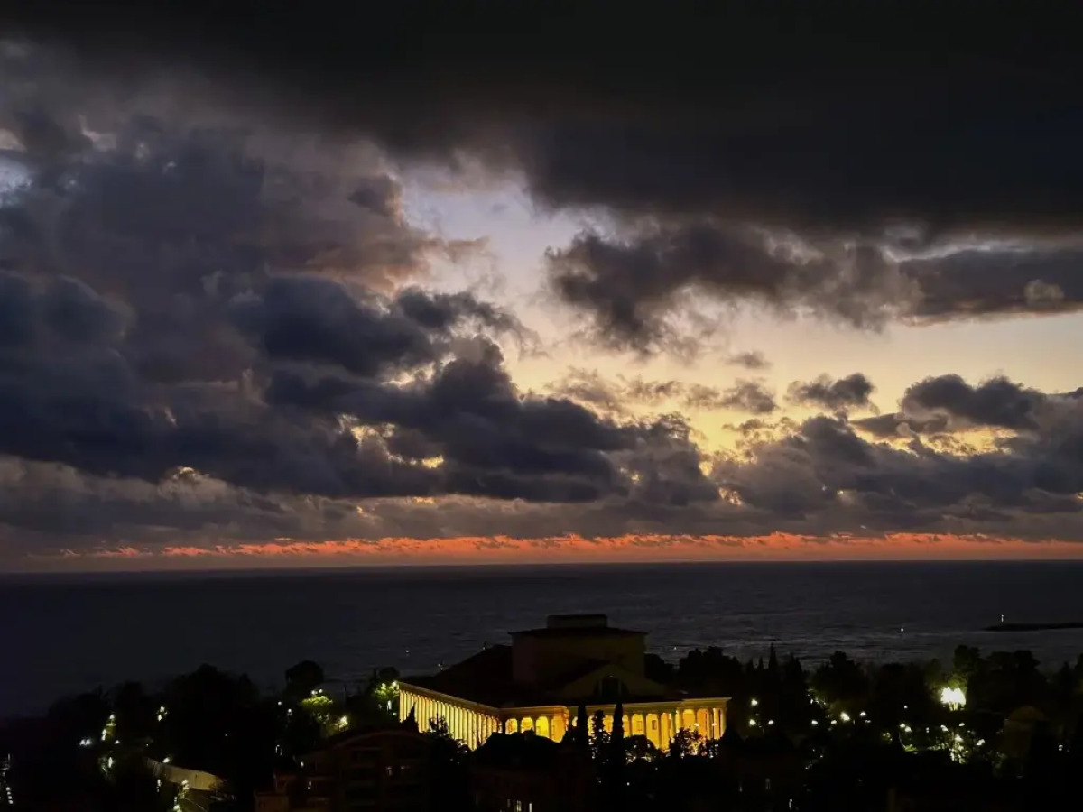 Апартаменты В Центре Сочи Вита-Нова