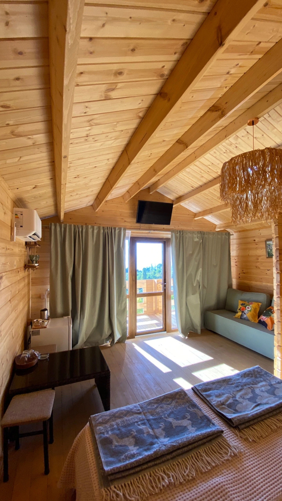 Глэмпинг Дружба