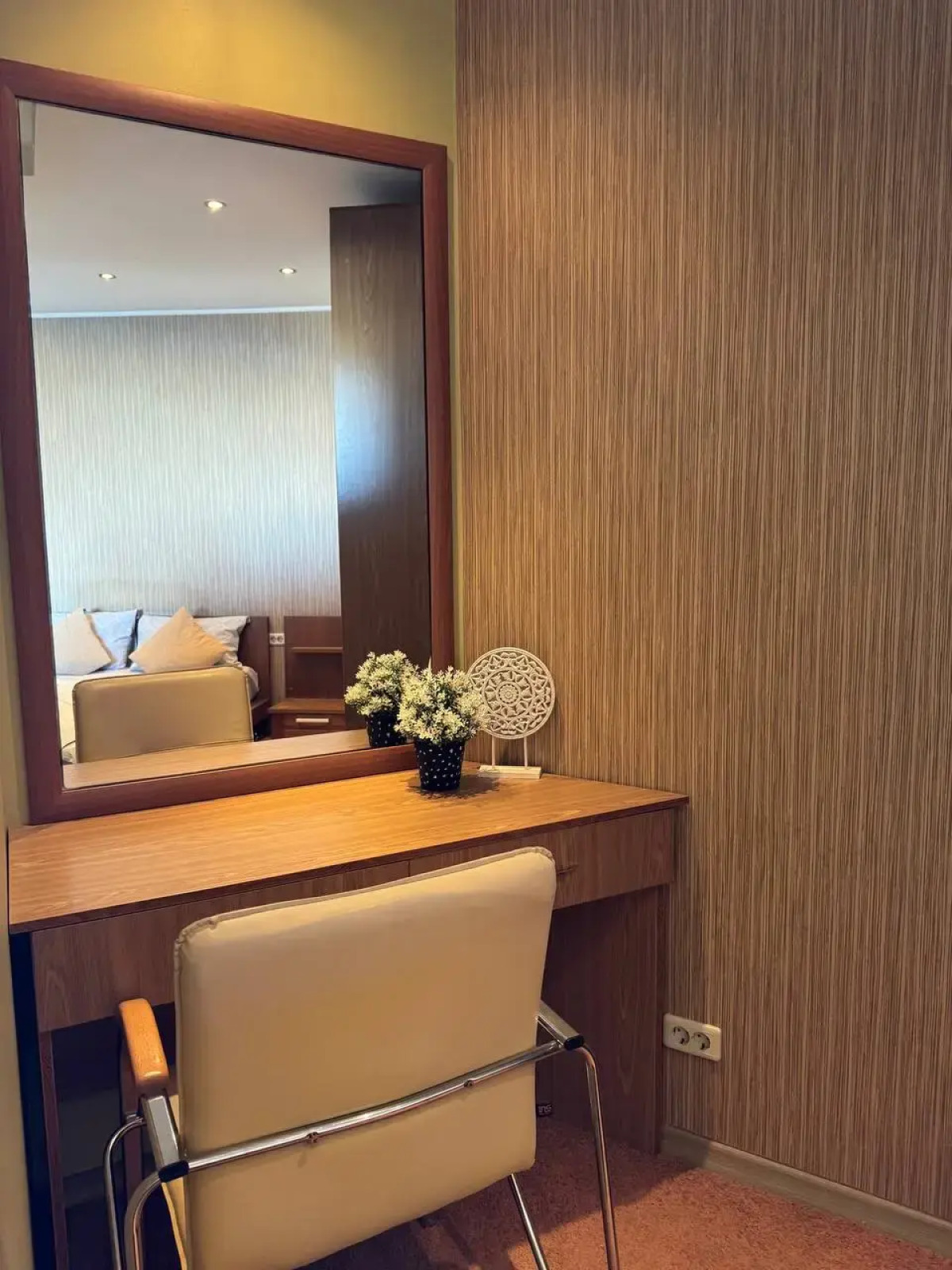 Апартаменты Sutki VIP c панорамным видом на реку на Урицкого 62