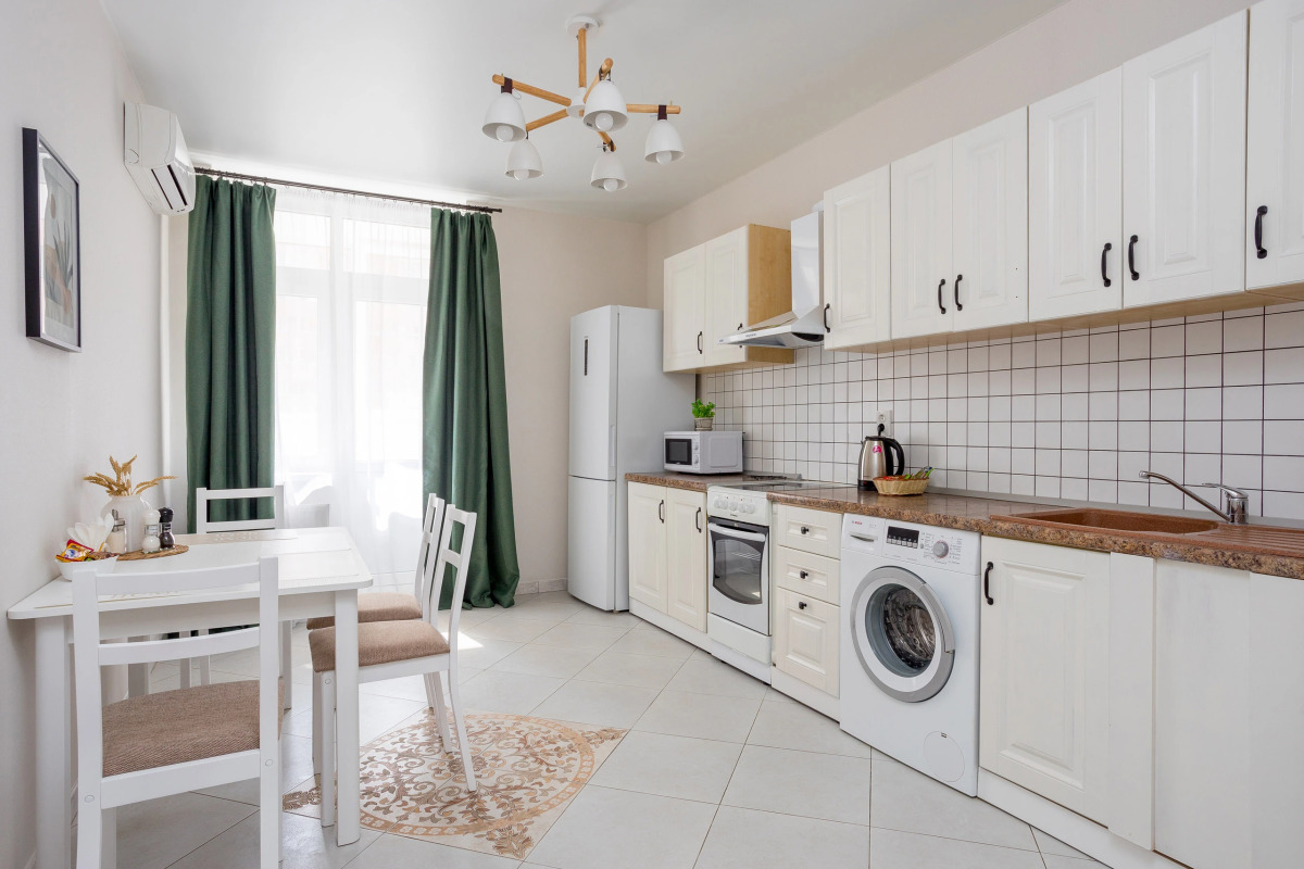 Апартаменты LikeHome  Карамель с видом на стадион Краснодар и парк Галицкого