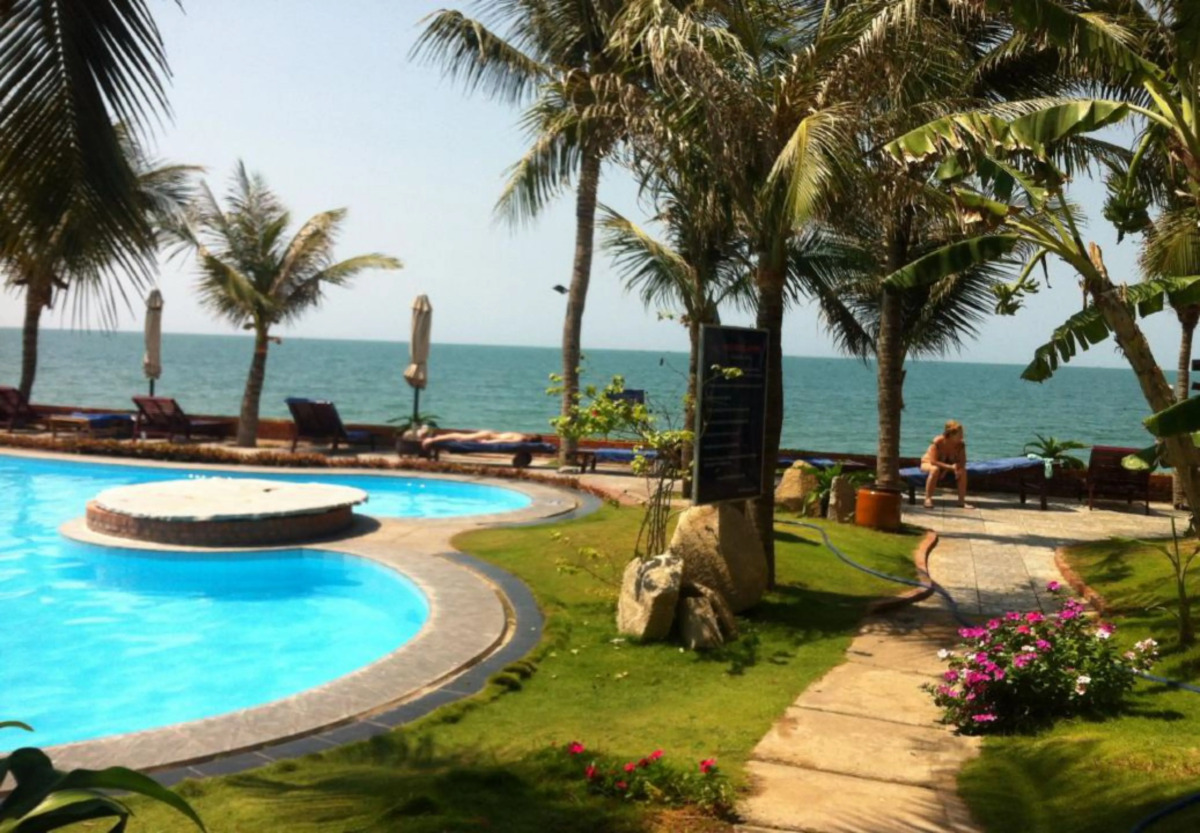 Отель Mui Ne Paradise Resort