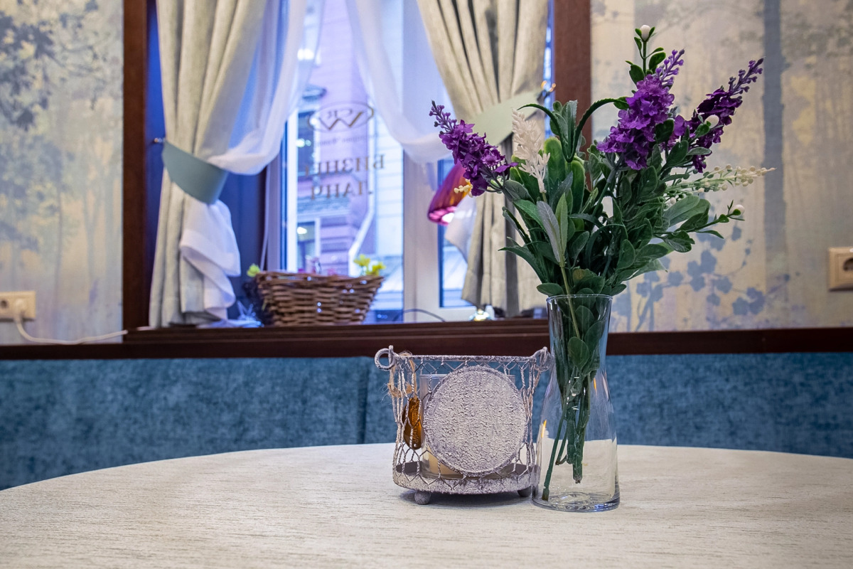 Отель Cronwell Inn Стремянная