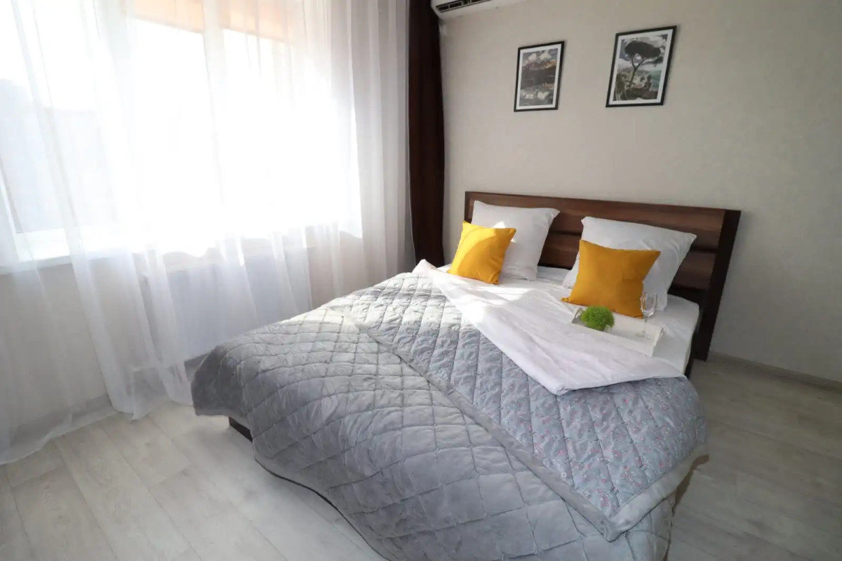 Апартаменты 180 Уютный Дом