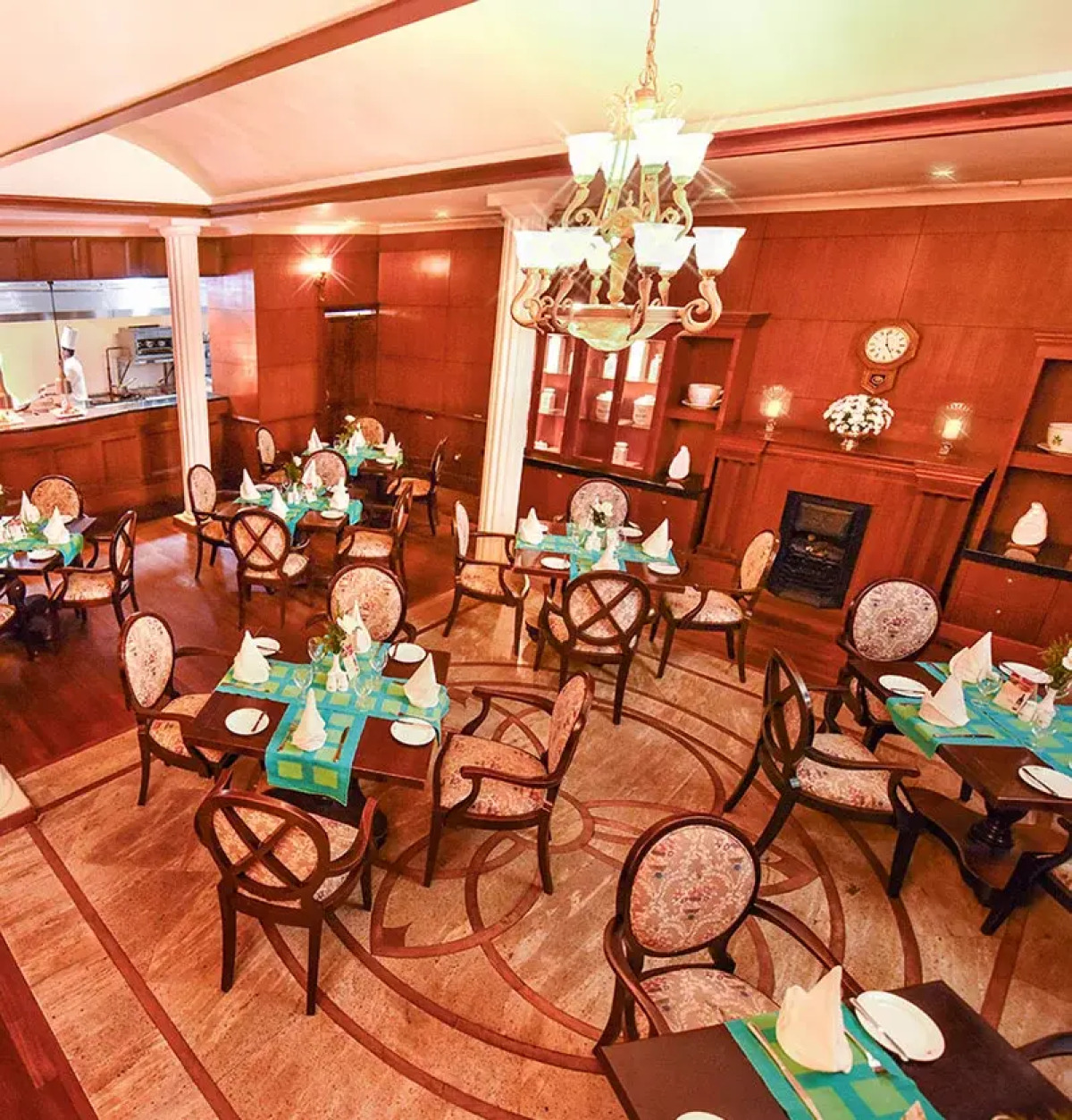 Отель Grand Hotel Nuwara Eliya