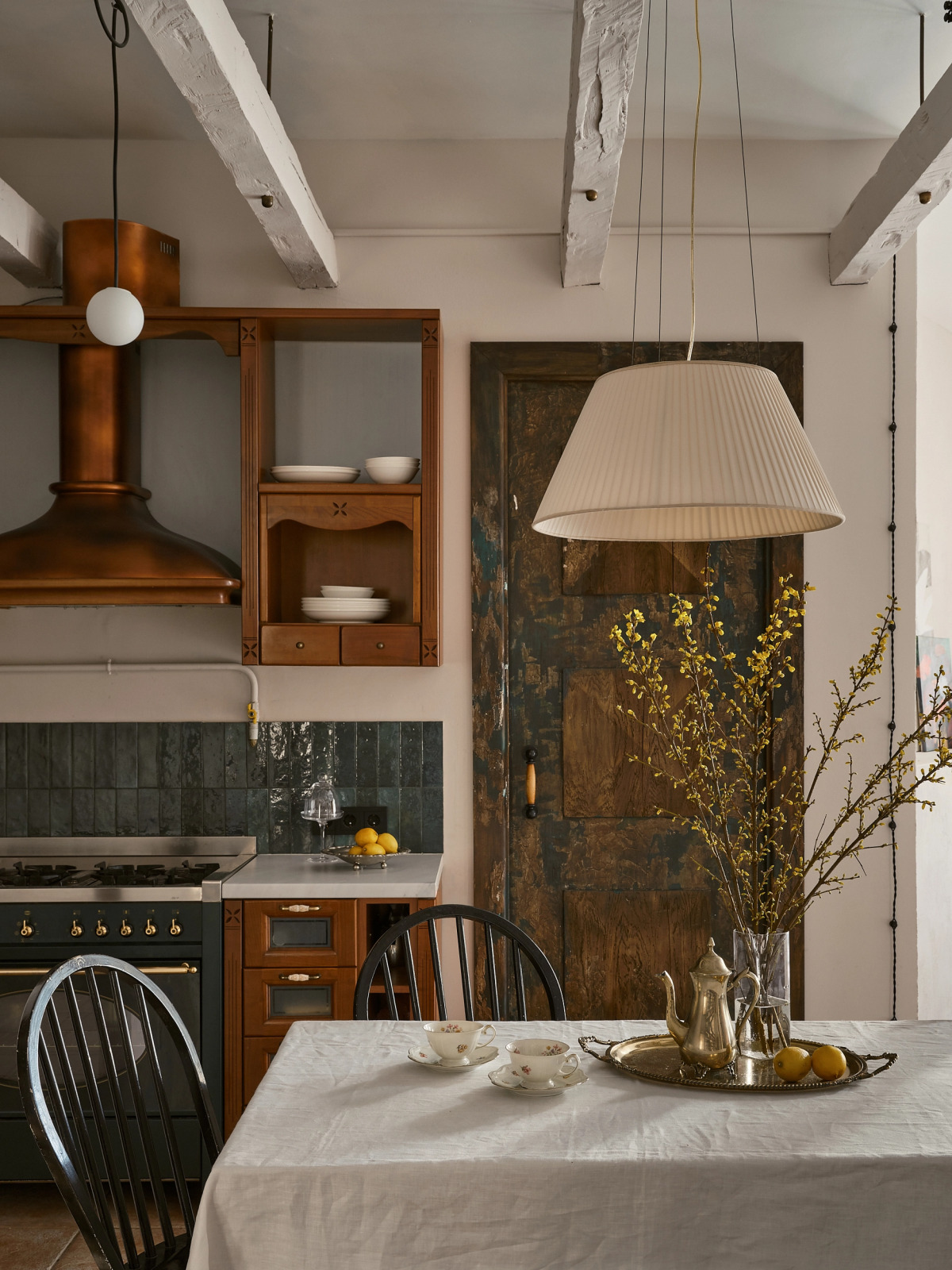 Апартаменты 170 кв. м. с 3 спальнями гостиной и красивым видом