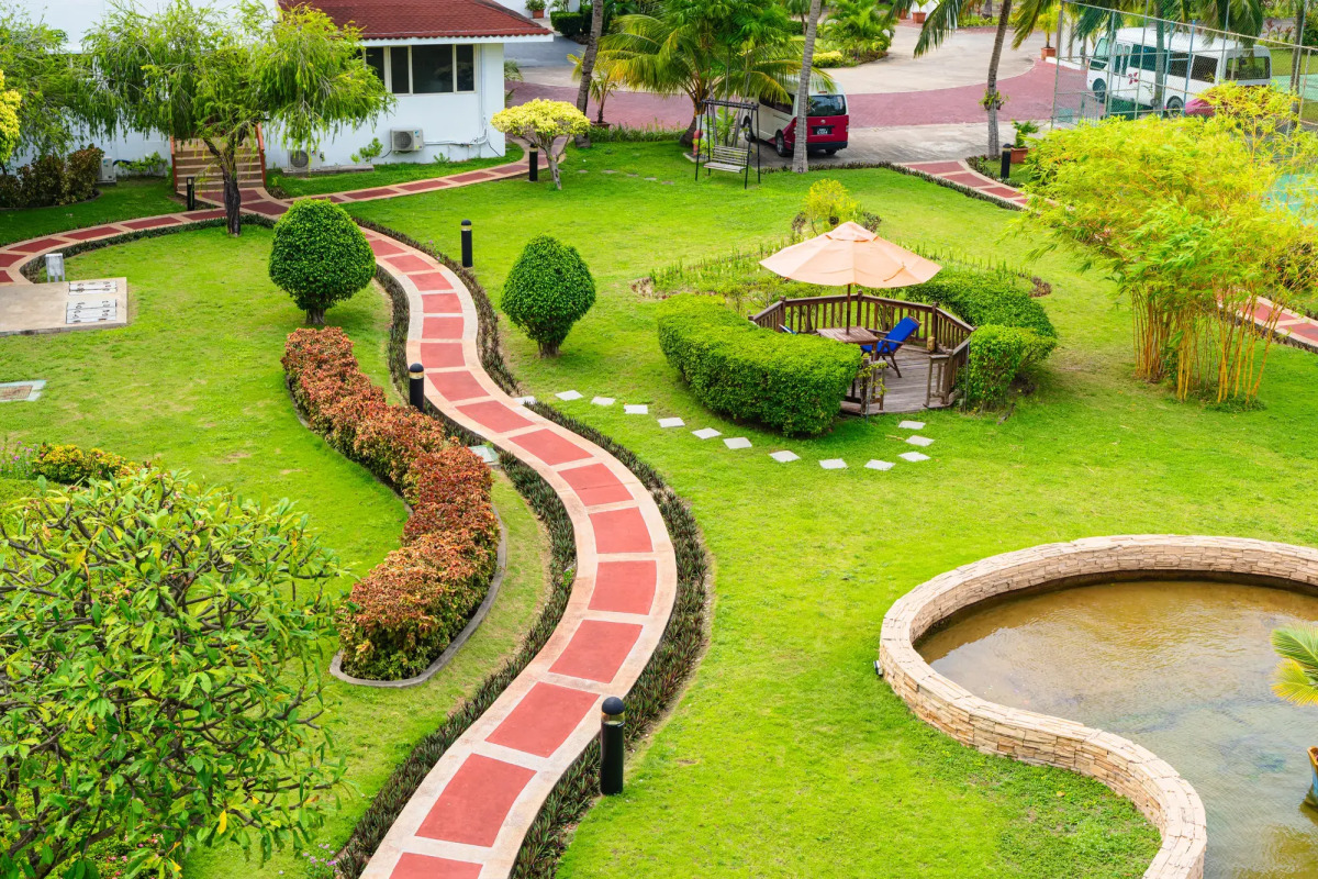 Отель Hulhule Island