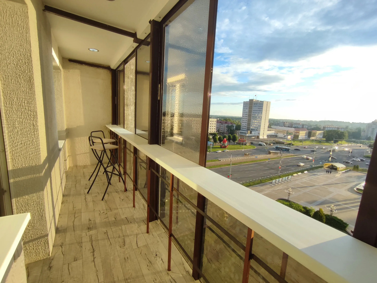 Апартаменты в самом центре Витебска с шикарным панорамным видом на площадь Победы