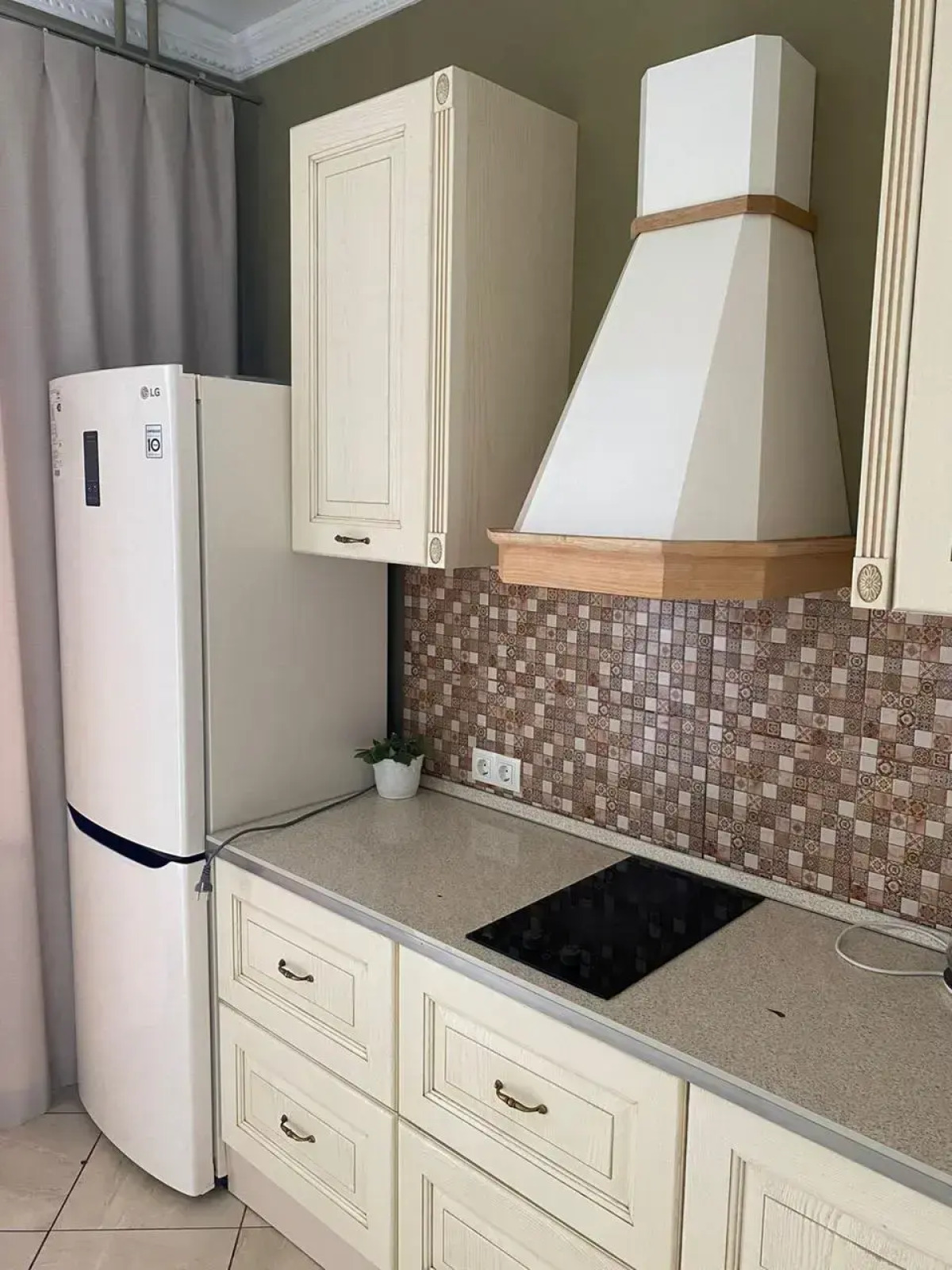 Квартира на Авиаторов 21