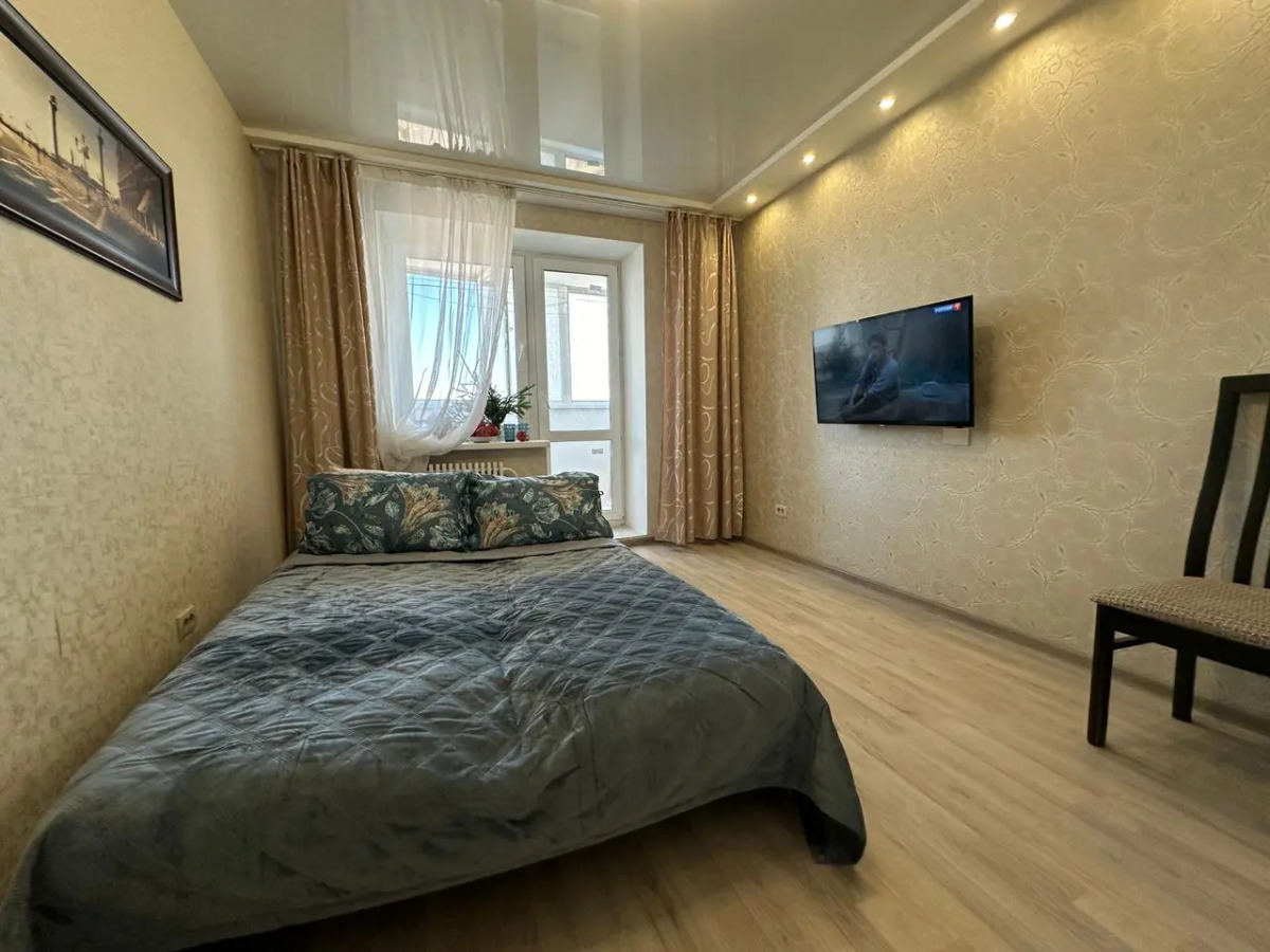 Квартира Октябрьский 157