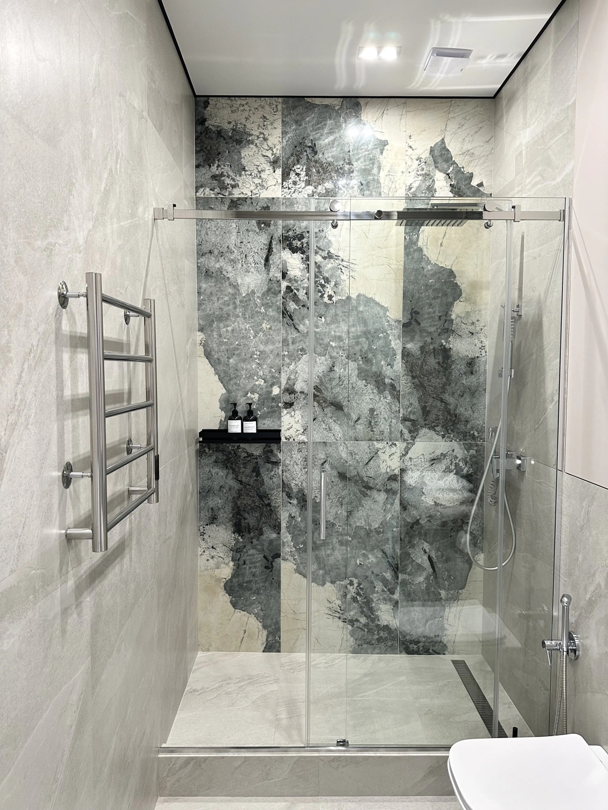 Апартаменты в ЖК Бизнес-класса рядом с Аквапарком в центральном р-не