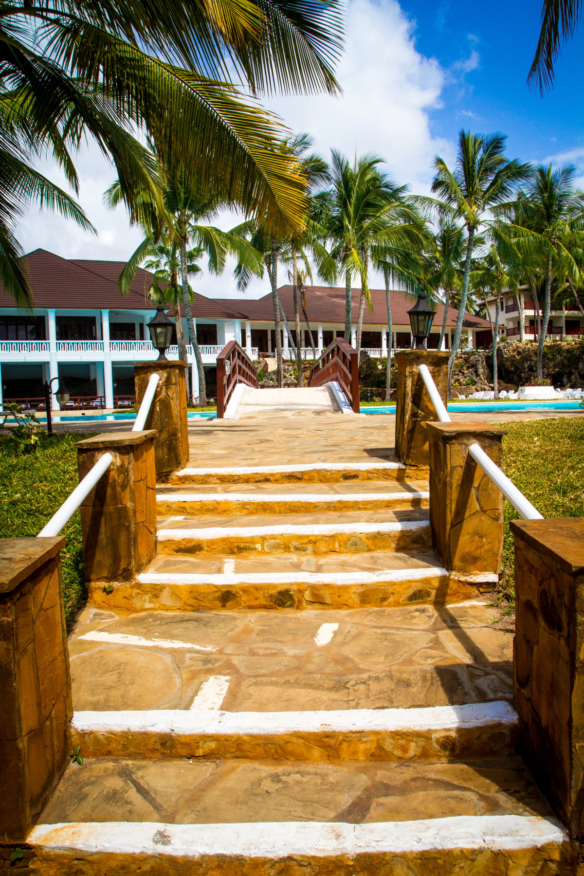 Отель Flamingo Beach Resort & Spa