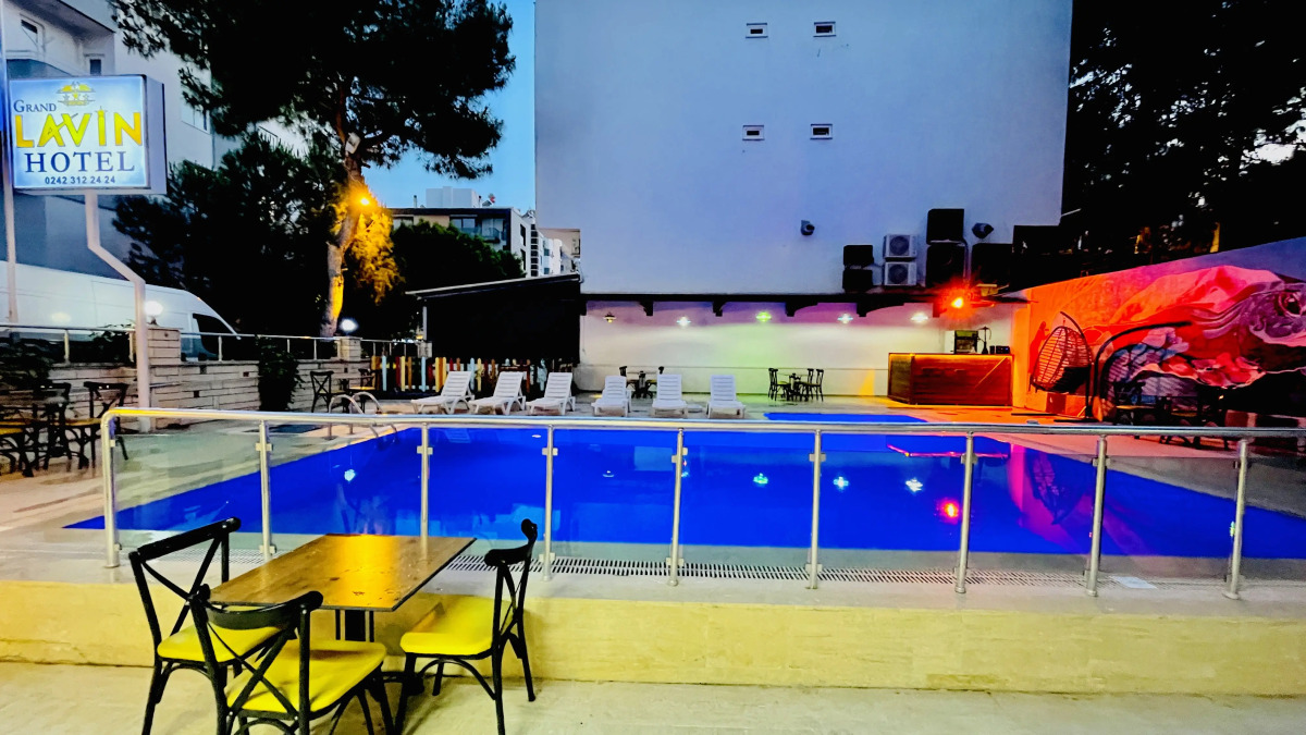 Отель Grand LAVİN