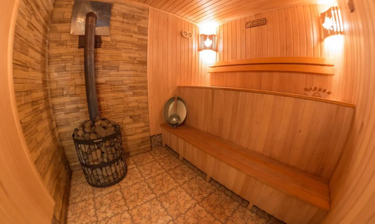 Отель Village House