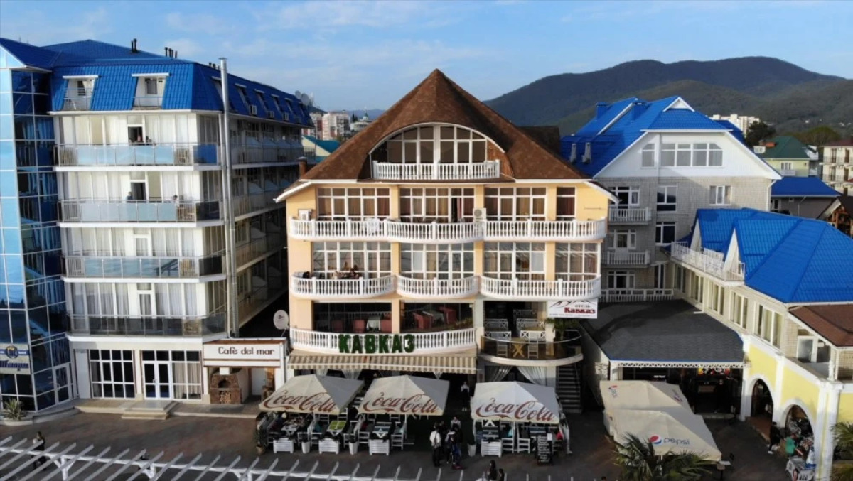 Курортный отель Кавказ