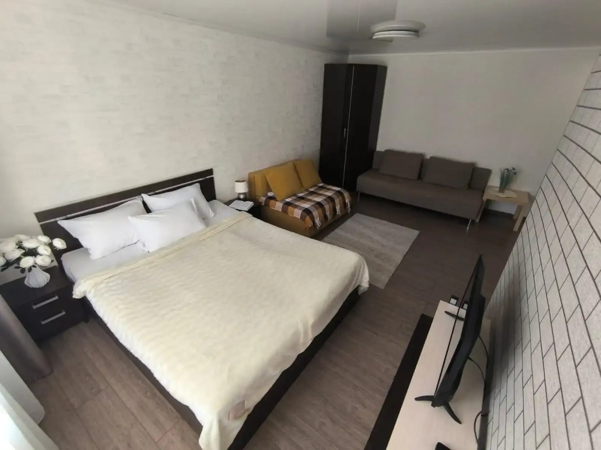 Апартаменты на Привокзальной площади