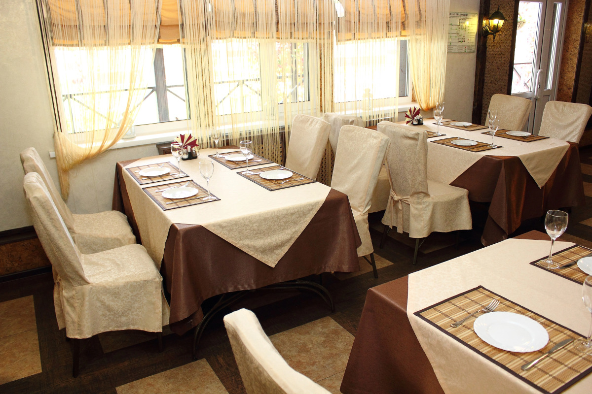 Отель Гостиничный Комплекс Парк отель Д-град