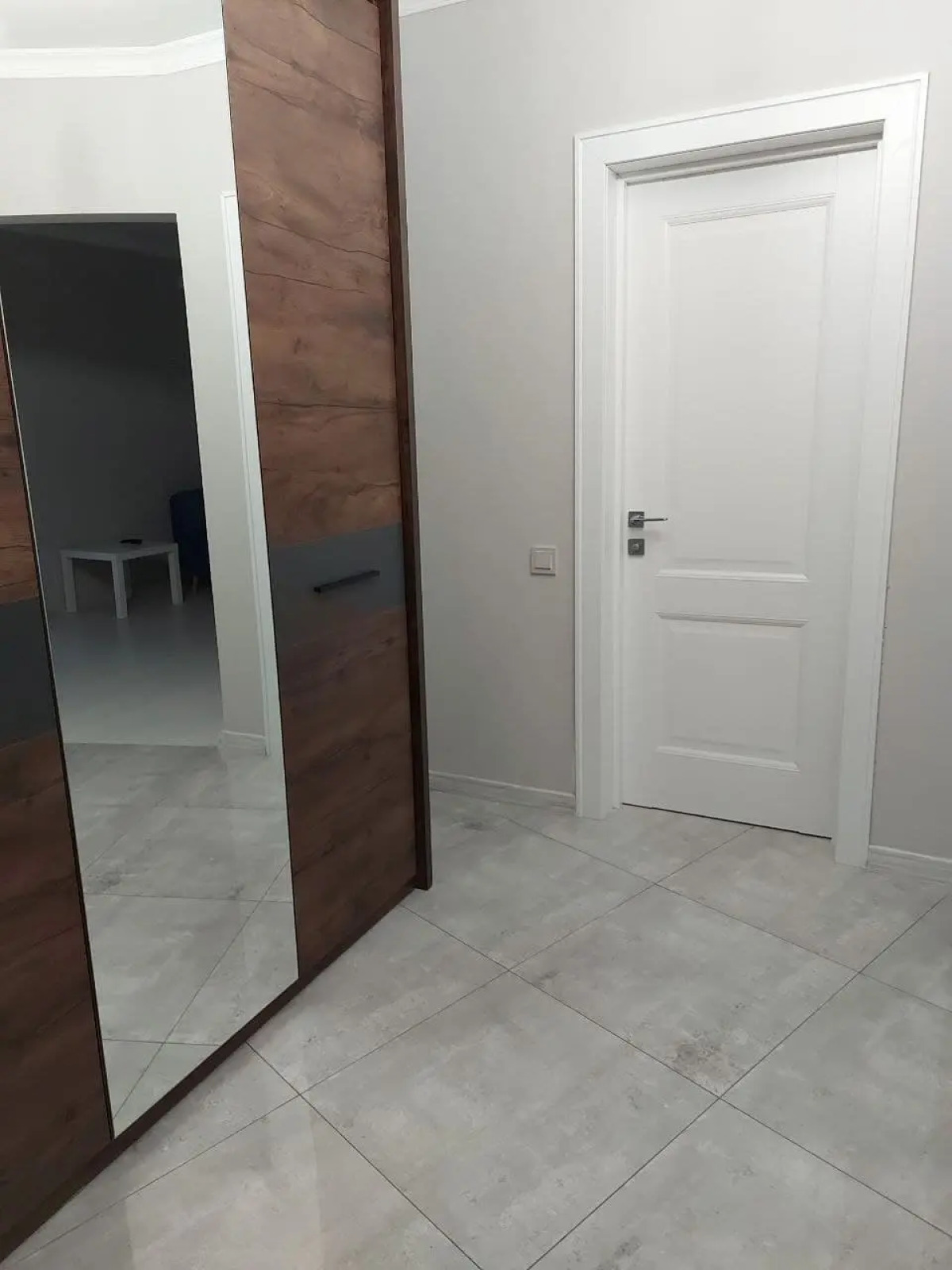 Квартира Flatirini Джикаева 1А