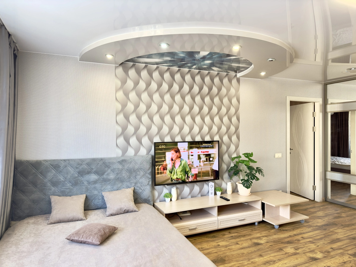 Апартаменты Мира 62