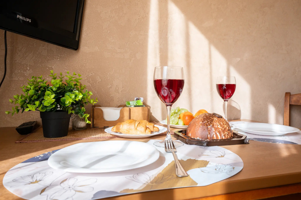 Квартира Двухкомнатная Natali apart на метро Пражская