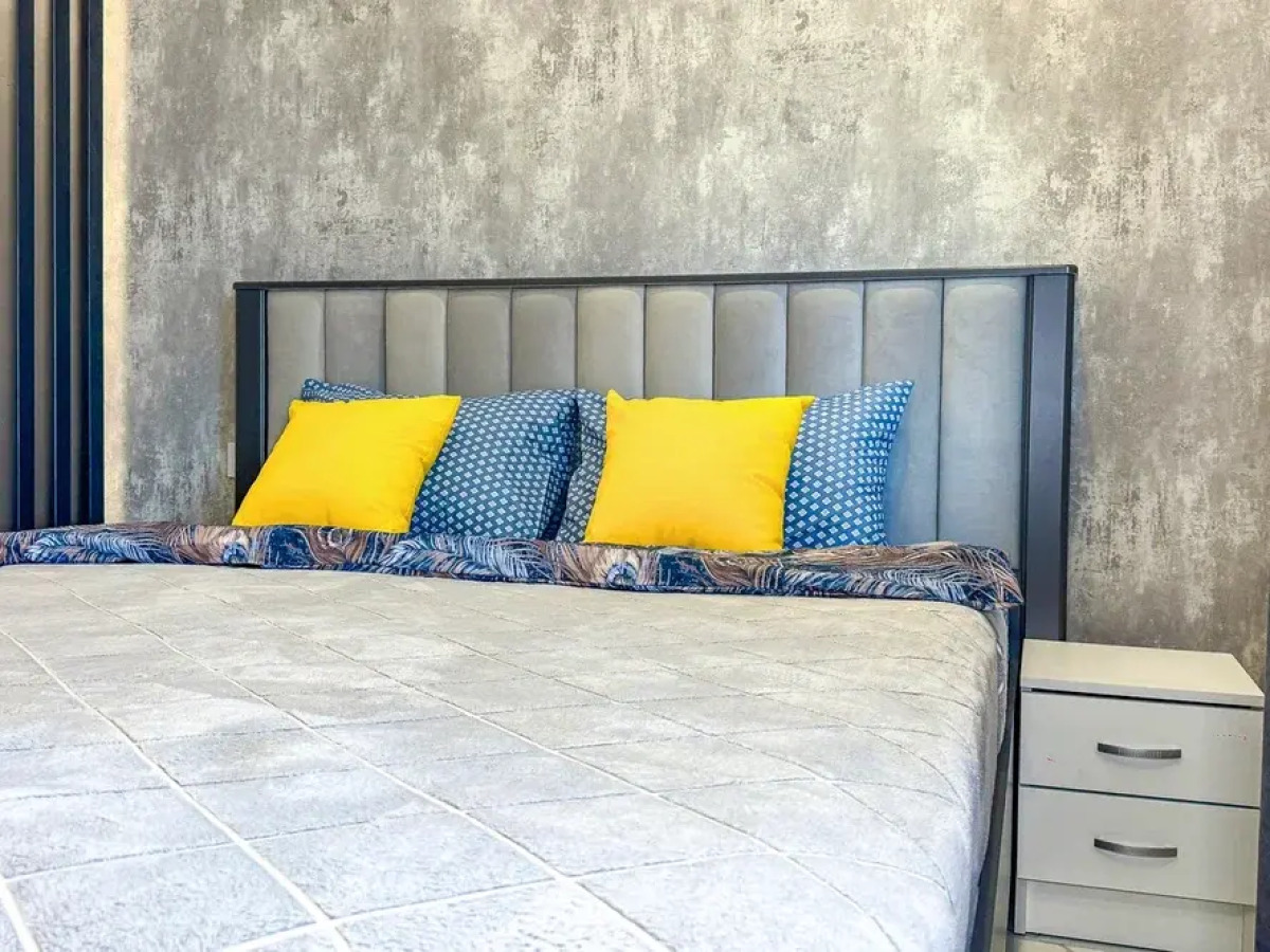 Квартира Уютная студия с балконом в новом доме Крымск Хоум