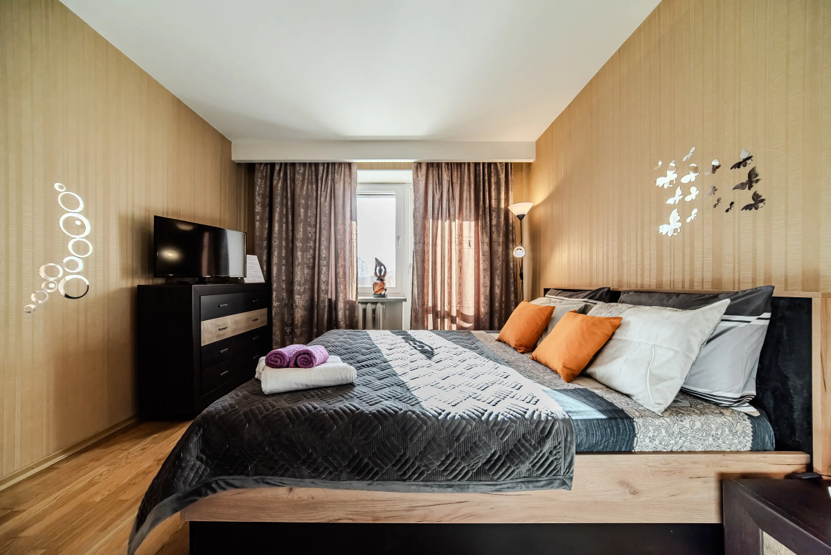 Квартира 2-х комнатная на Веденеева около НИИ Вредена