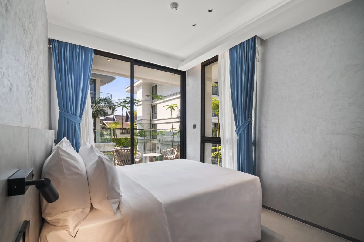 Курортный Отель Kora Beach Resort Phuket