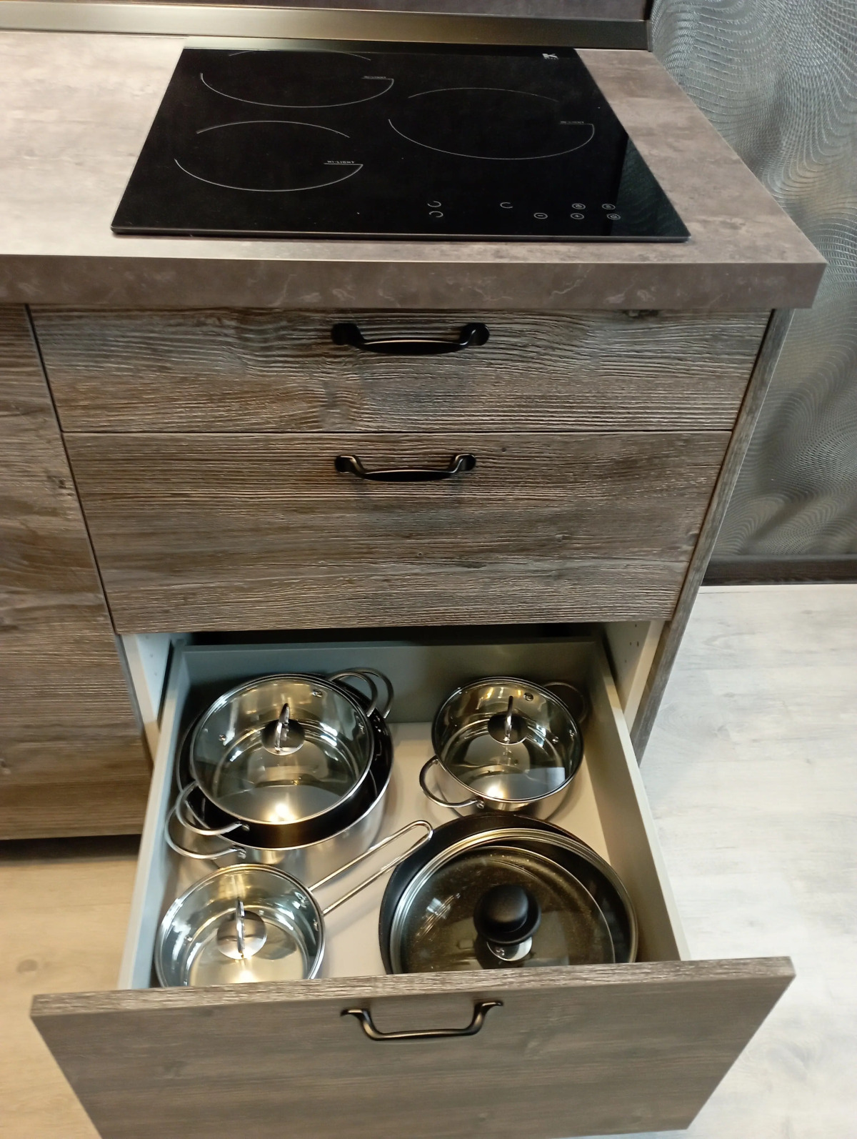 Апартаменты У метро Девяткино