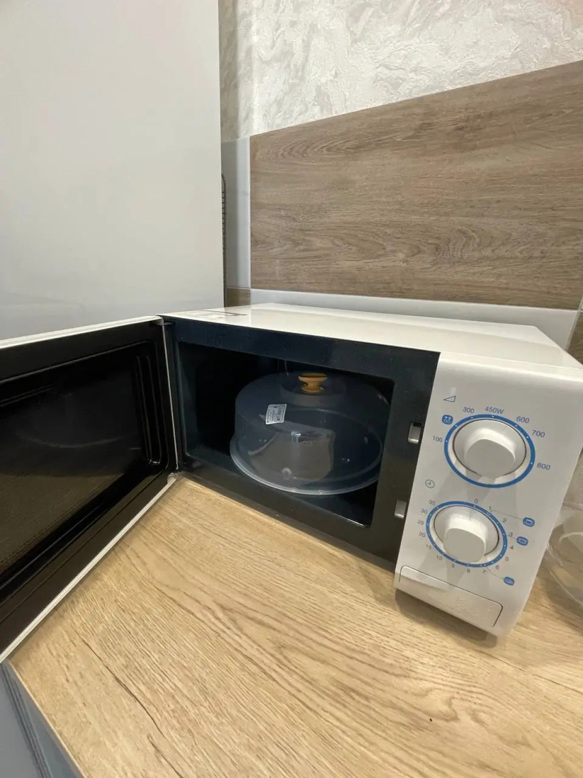 Апартаменты Добрый Дом на А. Сулейманова рядом Мега Аэропорт и Трасса М5