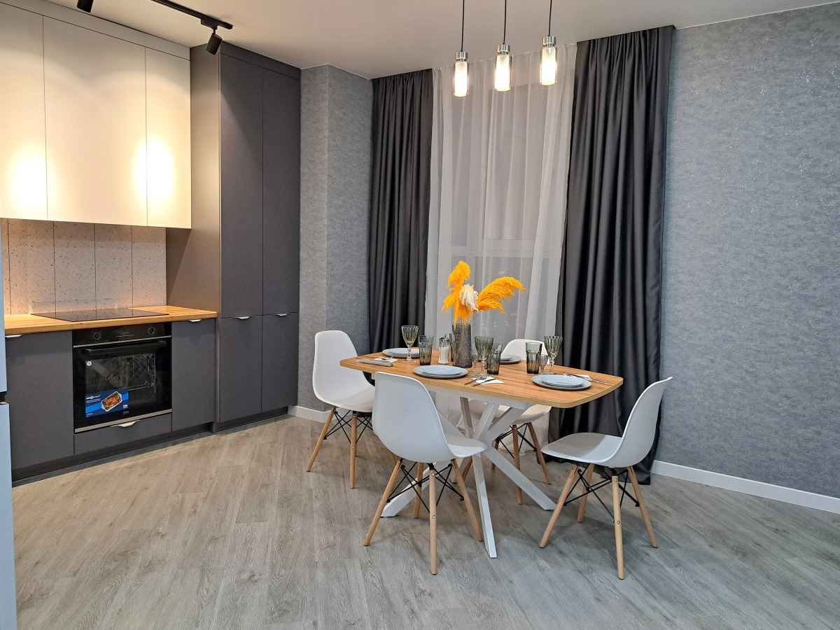 Квартира в Хэдлайнере на Затоне