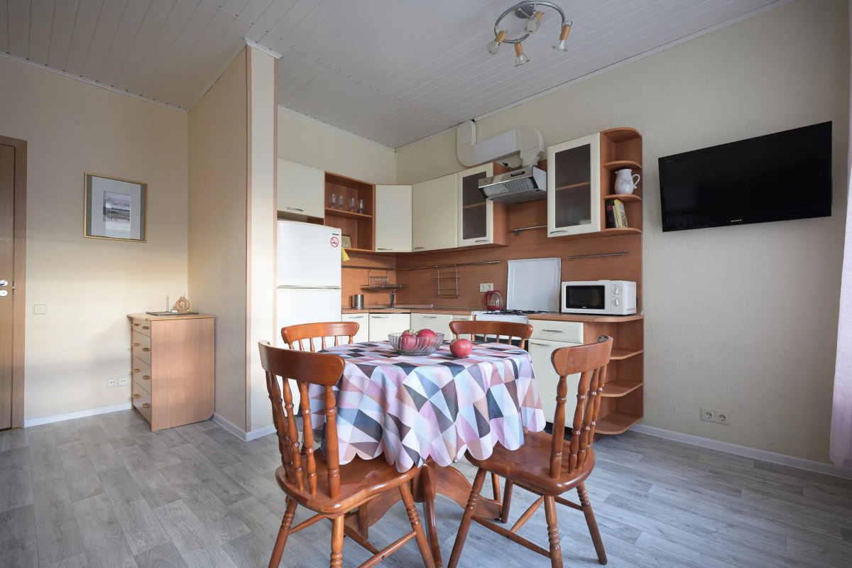 Апартаменты 1912 на богемной Петроградке