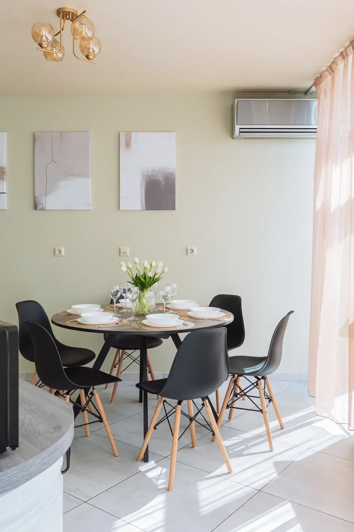 Квартира Очень большая квартира на берегу озера в Калининграде рядом с Рыбной деревней и Кафедральным собором