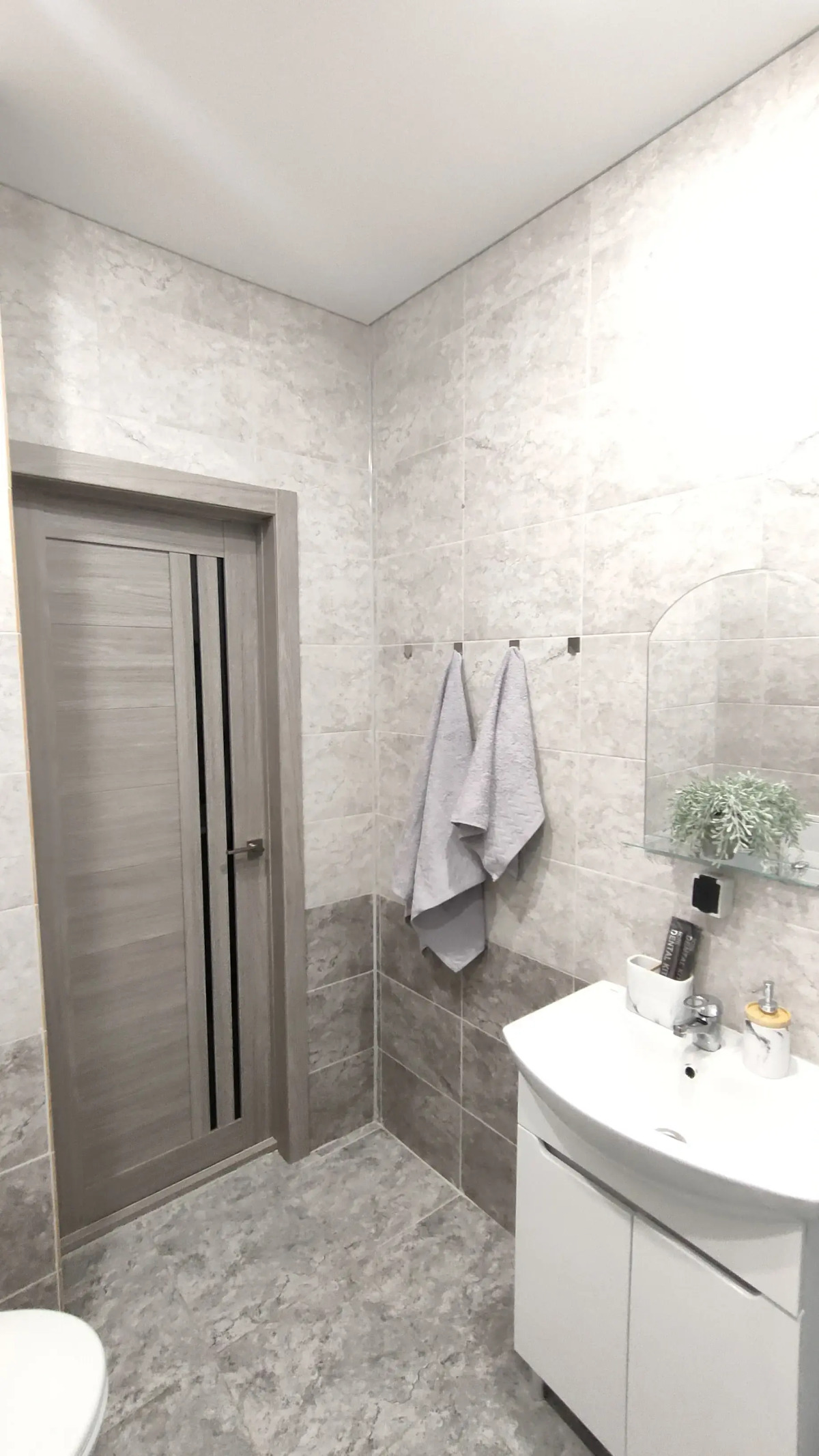 Квартира Новая Cовременная Cтудия с Видом на Рощу